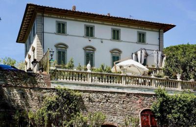 Historische villa te koop Pisa, Toscane:  Buitenaanzicht
