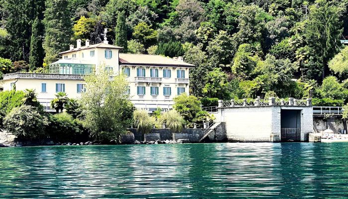 Historisk villa till salu 28824 Oggebbio, Piemonte,  Italien