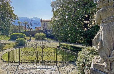 Historisk villa till salu Verbania, Piemonte, Trädgård