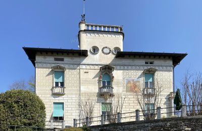 Historisk villa till salu Verbania, Piemonte, Utsikt utifrån