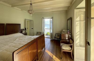 Historische Villa kaufen 28824 Oggebbio, Piemont:  Schlafzimmer