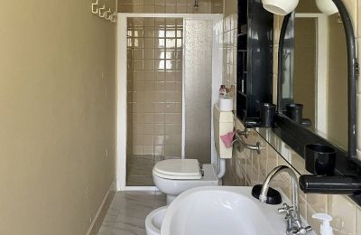 Historisk villa til salgs 28824 Oggebbio, Piemonte, Bad