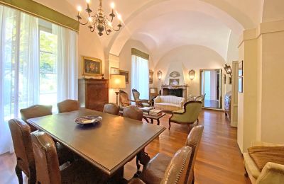 Historisk villa till salu Verbano-Cusio-Ossola, Intra, Piemonte:  