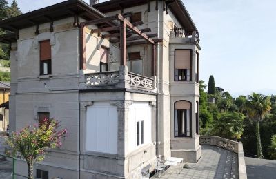 Historische villa te koop 28823 Ghiffa, Piemonte:  