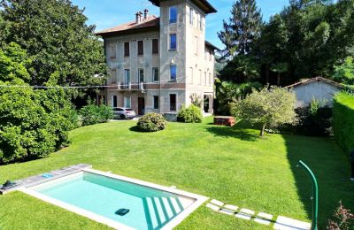 Historisk villa købe 28040 Lesa, Piemonte:  