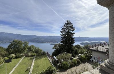 Historische villa te koop 28894 Boleto, Piemonte:  Uitzicht 
