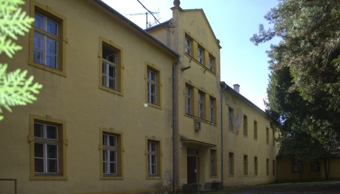 Herrenhaus/Gutshaus Kravany nad Dunajom 2