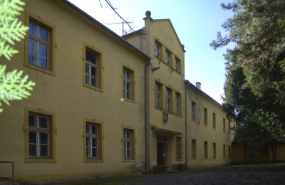 Herrenhaus/Gutshaus kaufen Neutraer Landschaftsverband:  Vorderansicht