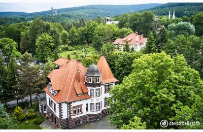 Historische villa te koop Świeradów-Zdrój, Piastowaska 9, województwo dolnośląskie:  
