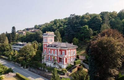 Schlosswohnung kaufen 28838 Stresa, Via Sempione Sud 10, Piemont:  Außenansicht