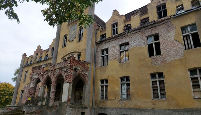 Schloss Dobrowo 5