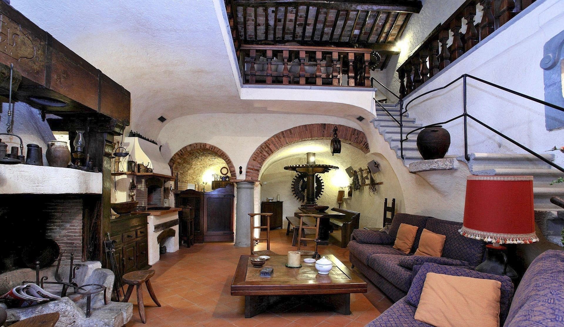 Billeder Restaureret olivenmølle fra 1400-tallet med italiensk charme
