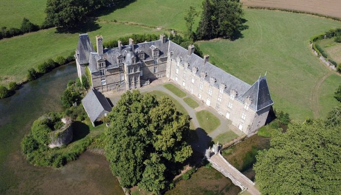 Slott till salu Le Mans, Pays de la Loire,  Frankrike