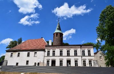 Borg til salgs Karłowice, Zamek w Karłowicach, województwo opolskie:  