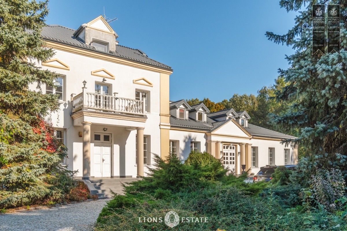 Billeder Herregård i Żychlin vest for Warszawa