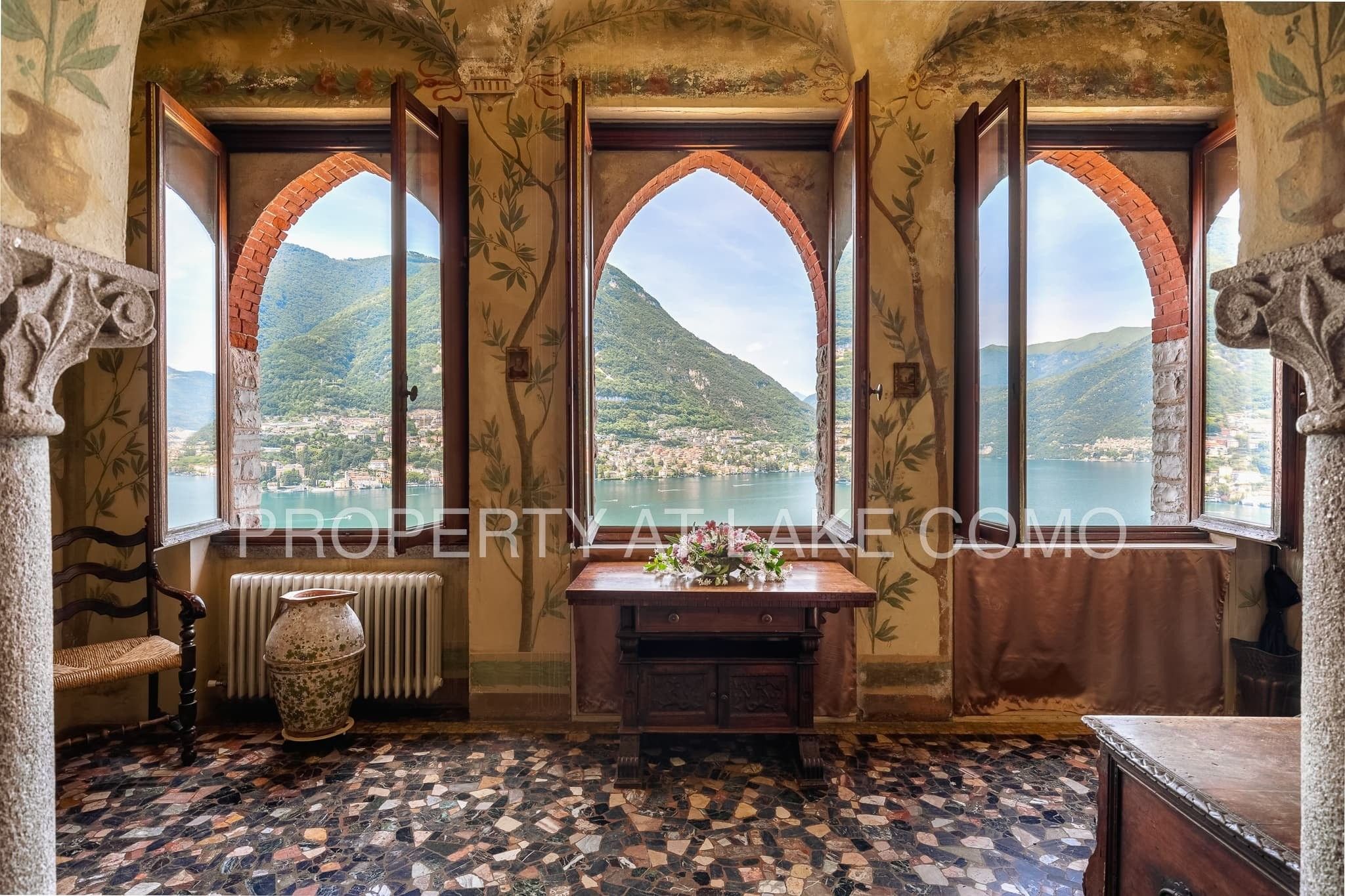 Bilder Il Castello - Magnifik villa i Torno vid Comosjön