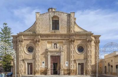 Stadhuis te koop Squinzano, Via San Giuseppe, Puglia:  