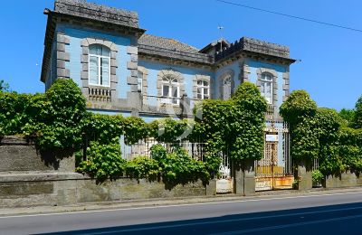 Historisk villa till salu A Guarda, Rúa Galicia 95, Galicia:  Framifrån