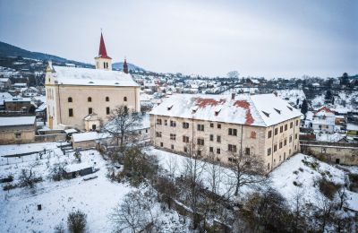 Slott til salgs Žitenice, Zámek Žitenice, Ústecký kraj:  Drone