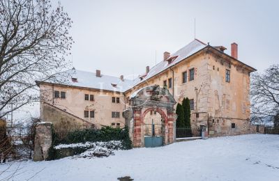 Slott til salgs Žitenice, Zámek Žitenice, Ústecký kraj:  Foranvisning