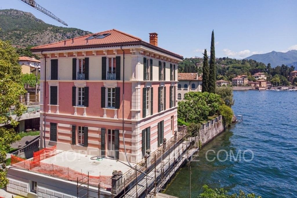 Bilder Villa vid sjöstranden mellan Como och Menaggi