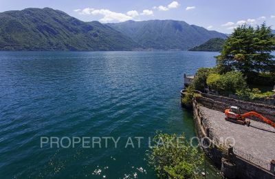 Historische villa te koop 22019 Tremezzo, Lombardije:  Uitzicht 