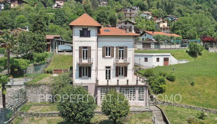 Historisk villa Dizzasco, Lombardia