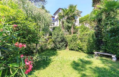 Historische Villa kaufen Dizzasco, Lombardei:  Garten