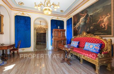Historisk villa til salg Dizzasco, Lombardiet, Stue