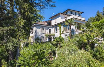 Historisk villa Dizzasco, Lombardiet