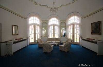 Herrgård till salu Karlovy Vary, Karlovarský kraj:  Interiör 3