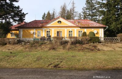 Herregård købe Karlovy Vary, Karlovarský kraj:  