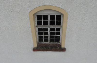 Kirche kaufen 78591 Durchhausen, Vordere Kirchgasse  6, Baden-Württemberg:  Westfenster DG