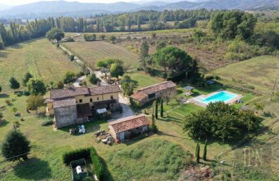 Landhus købe Trestina, Umbria:  