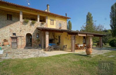Lantgård till salu Trestina, Umbria, Bild 4/29