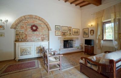Lantgård till salu Trestina, Umbria, Bild 8/29