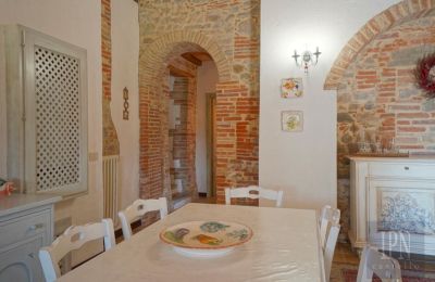 Lantgård till salu Trestina, Umbria, Bild 19/29