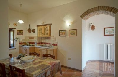 Lantgård till salu Trestina, Umbria, Bild 9/29