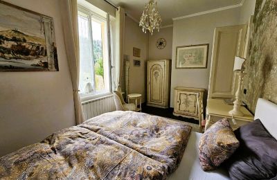 Historische Villa kaufen Bee, Piemont:  Schlafzimmer
