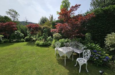 Historische Villa kaufen Bee, Piemont:  Garten