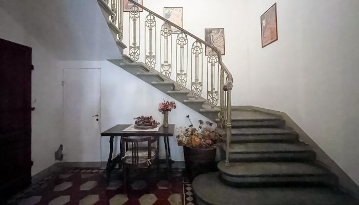 Historisk villa till salu Santo Pietro Belvedere, Toscana,  Italien