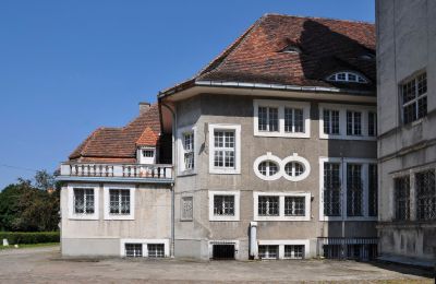 Schloss kaufen Płoty, Nowy Zamek, Westpommern:  