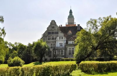 Schloss kaufen Płoty, Nowy Zamek, Westpommern, Seitenansicht