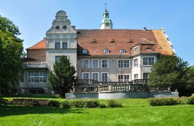 Schloss kaufen Płoty, Nowy Zamek, Westpommern:  Rückansicht