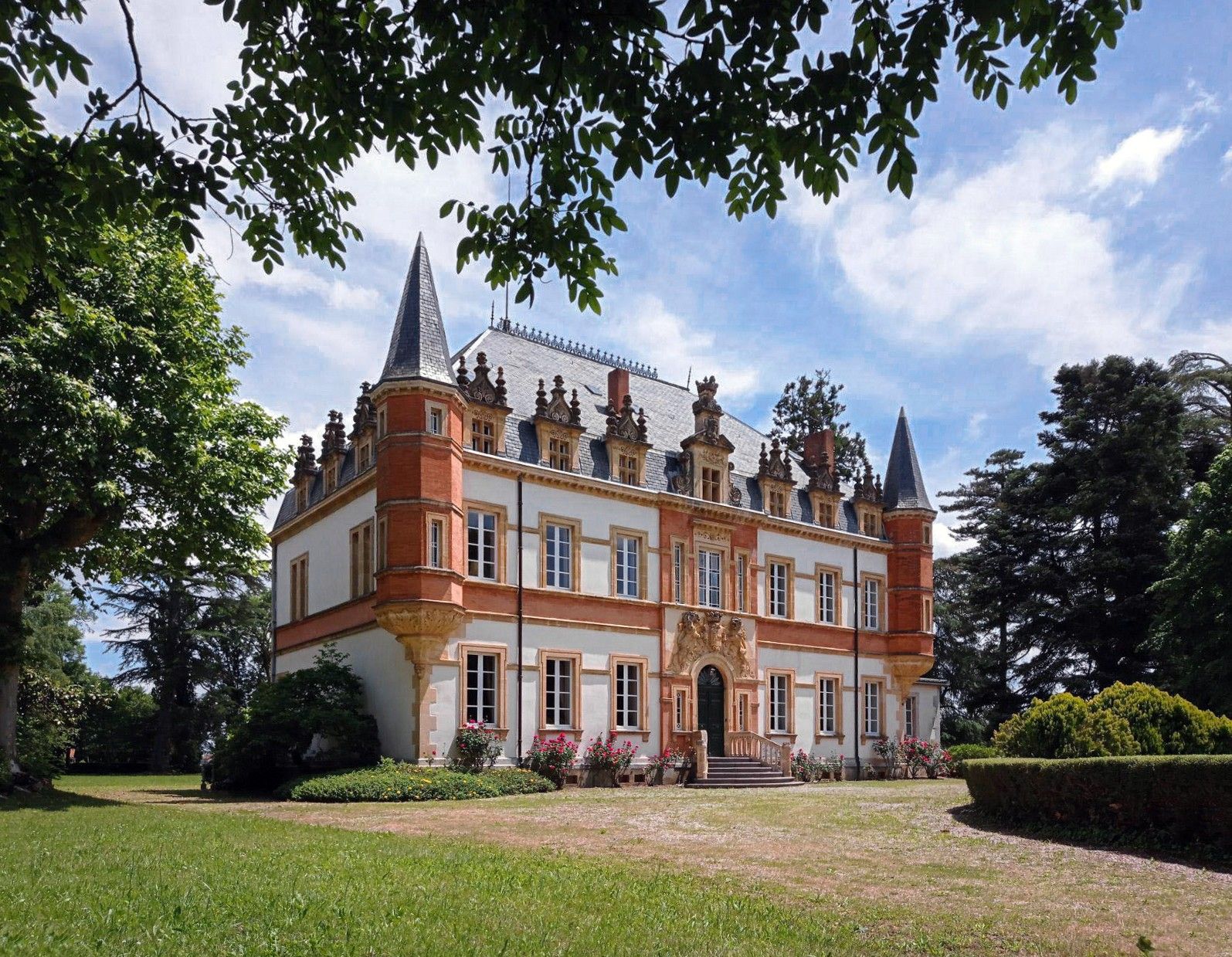 Fotos Storslået slot i det sydlige Frankrig, Haute-Garonne-regionen