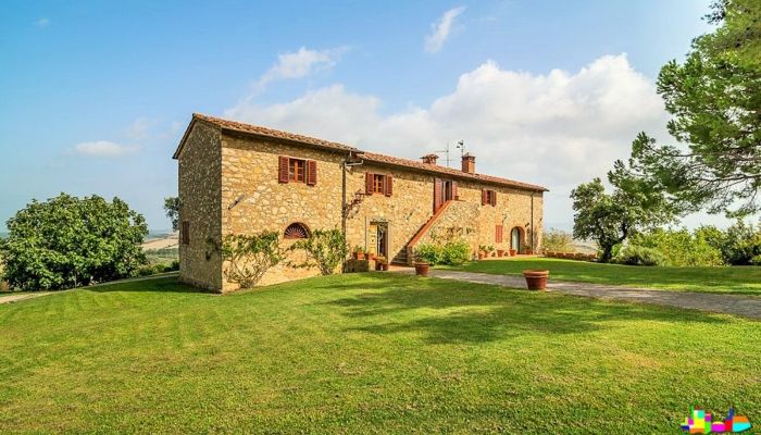 Landhus til salg Livorno, Toscana,  Italien