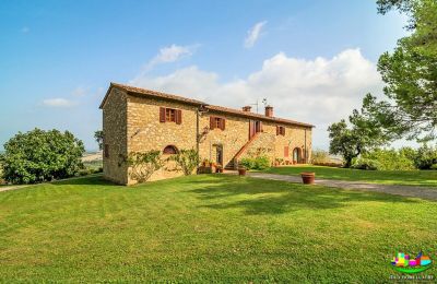 Landhuis te koop Livorno, Toscane:  Buitenaanzicht
