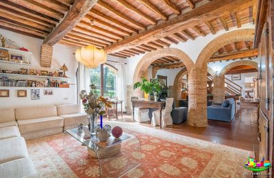 Landhuis te koop Livorno, Toscane:  Woonkamer