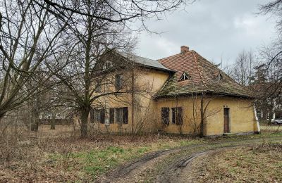 Herrenhaus/Gutshaus kaufen Leszno, Großpolen:  Nebengebäude