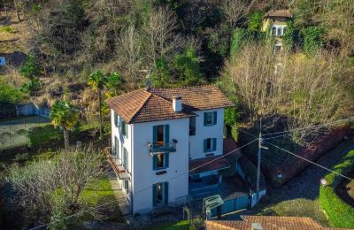 Historisk villa til salgs 28838 Stresa, Piemonte:  